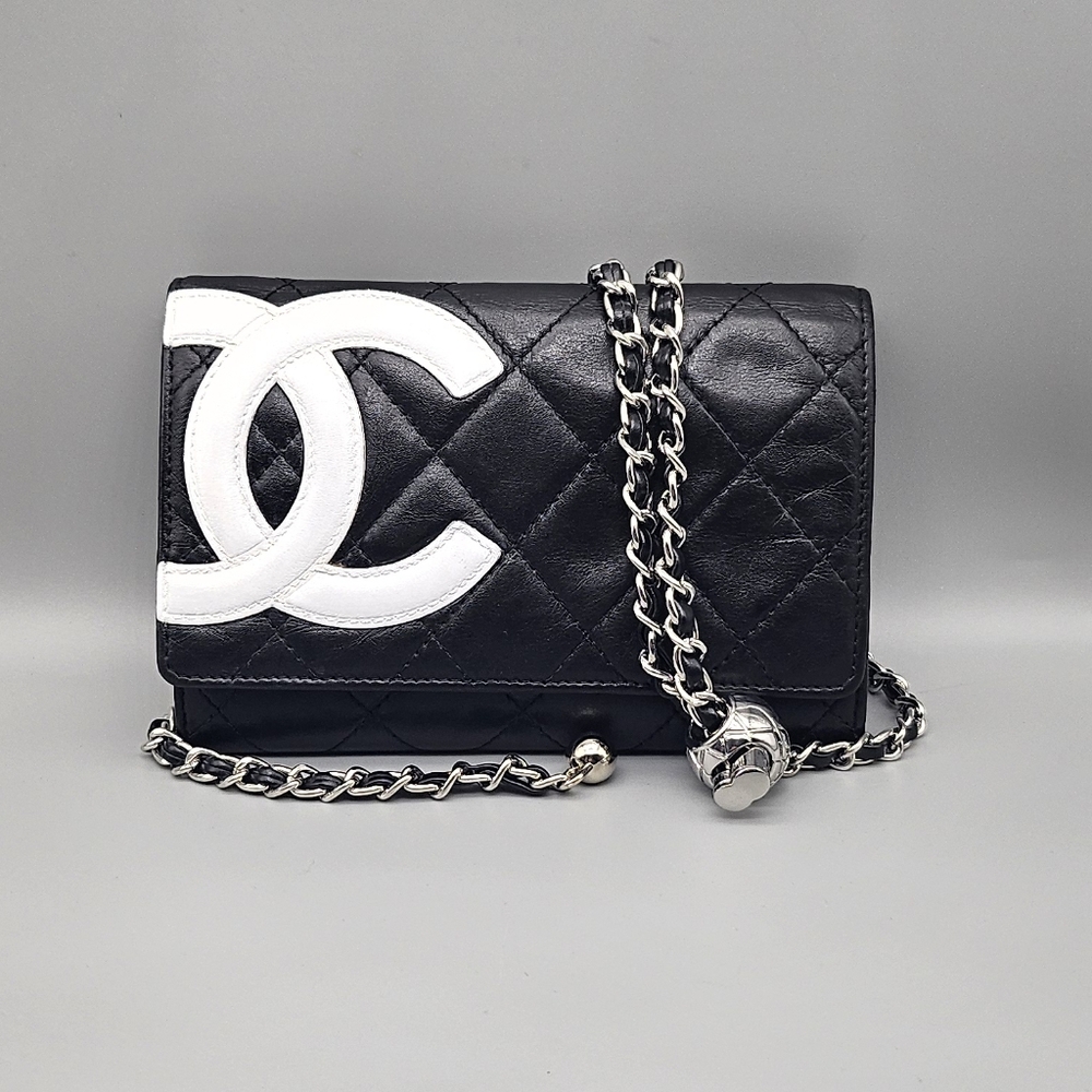 🖤CHANEL Authentic Black/White CC Cambon Wallet🖤 - Picture 17 of 17